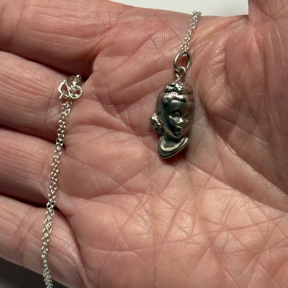 Sterling Silver Pendant and Necklace - Picture 3 of 5